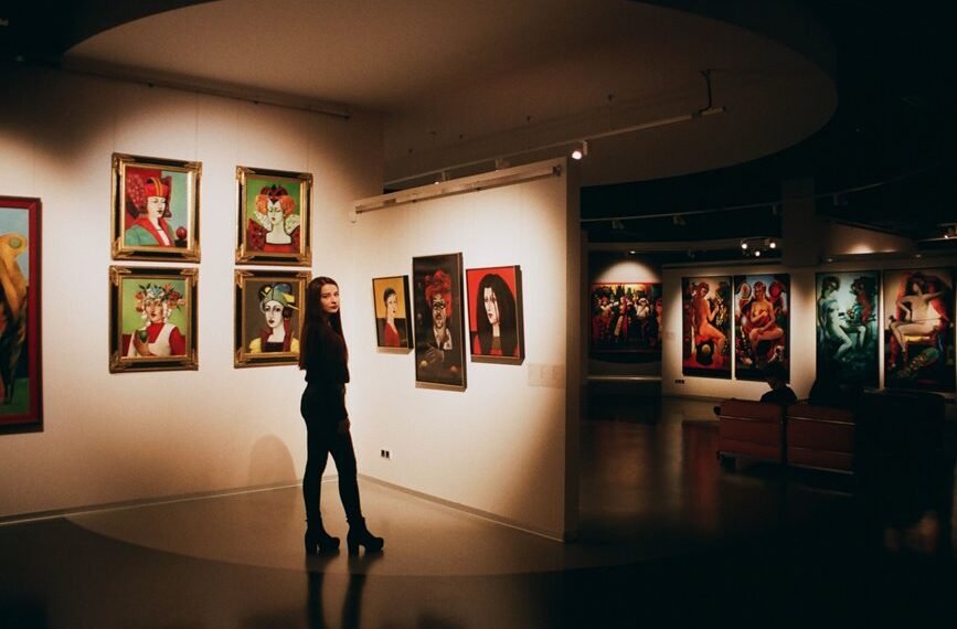 how to submit paintings to gallery